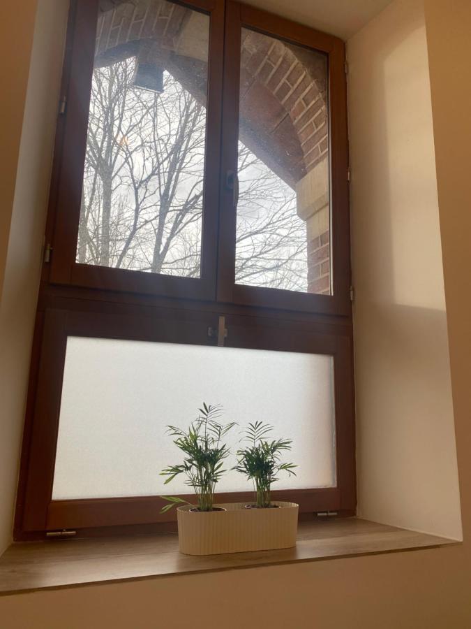 Studio Dans Les Ecuries Du Chateau Bonnelles Εξωτερικό φωτογραφία
