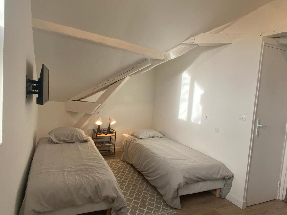 Studio Dans Les Ecuries Du Chateau Bonnelles Εξωτερικό φωτογραφία